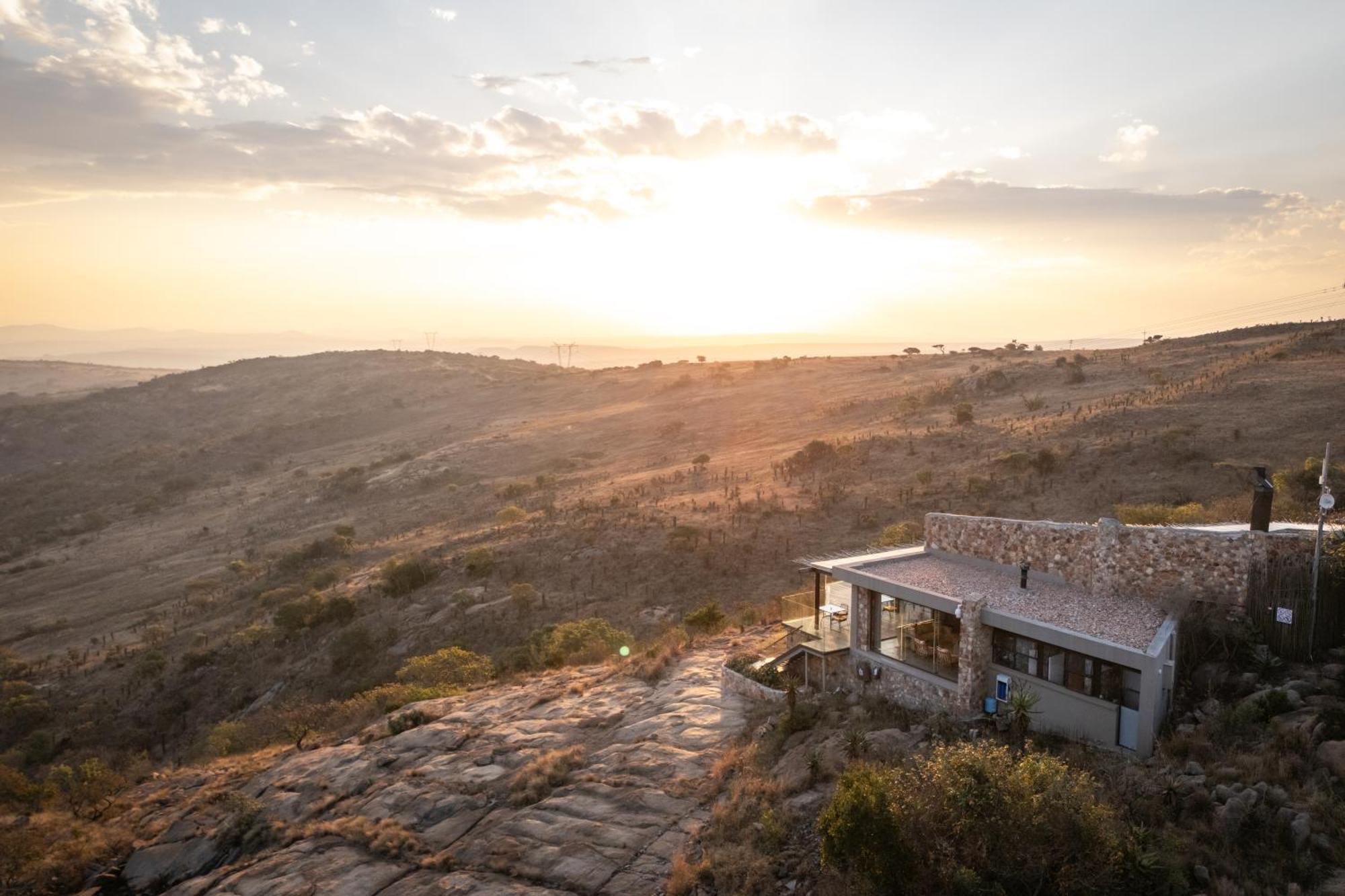 Zulu Rock Lodge - Babanango Game Reserve Ulundi Extérieur photo