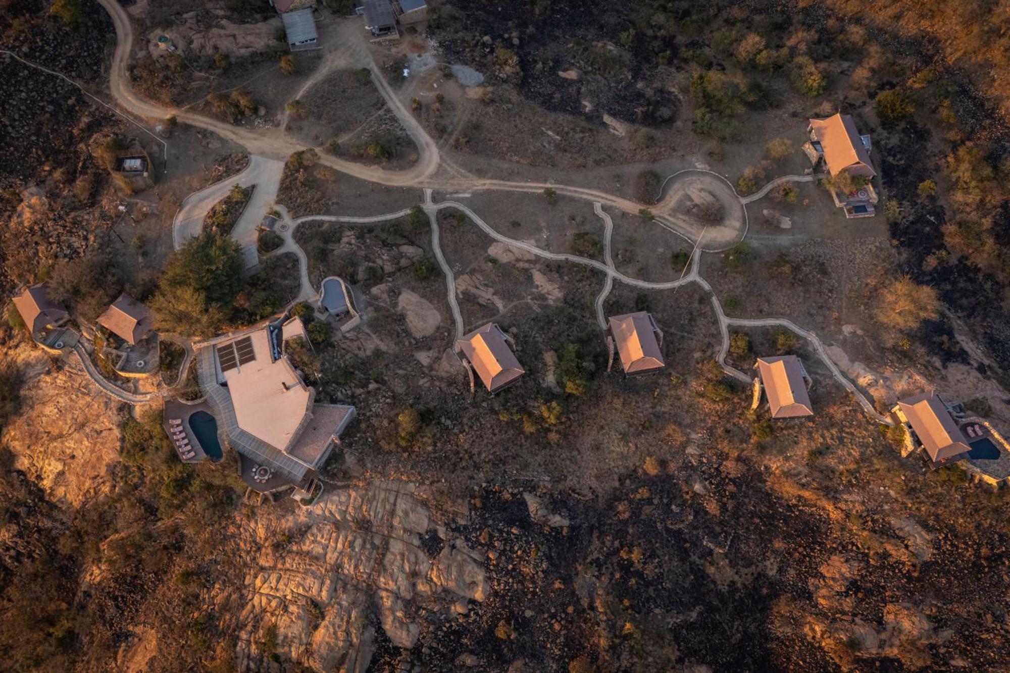 Zulu Rock Lodge - Babanango Game Reserve Ulundi Extérieur photo