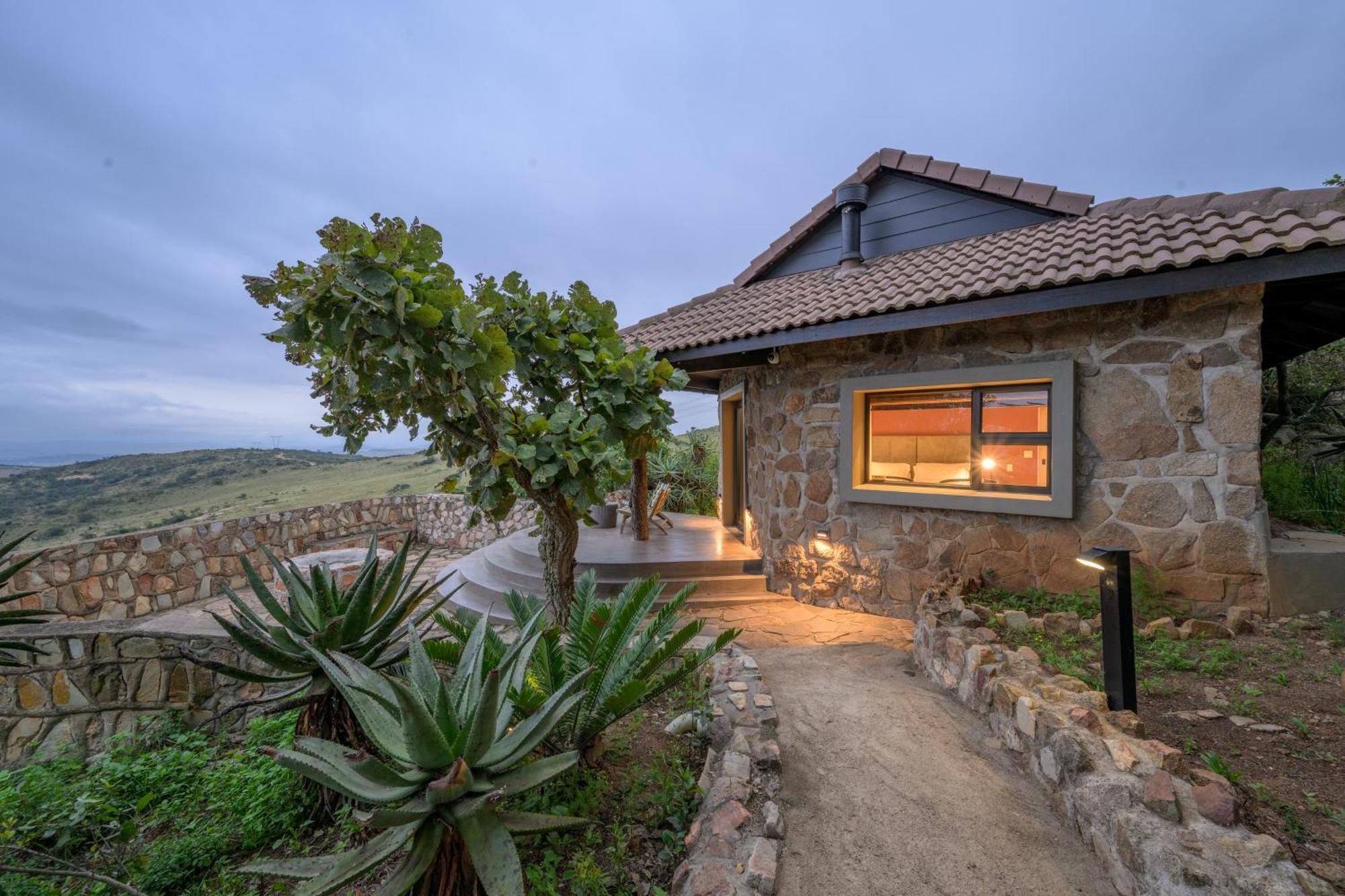 Zulu Rock Lodge - Babanango Game Reserve Ulundi Extérieur photo