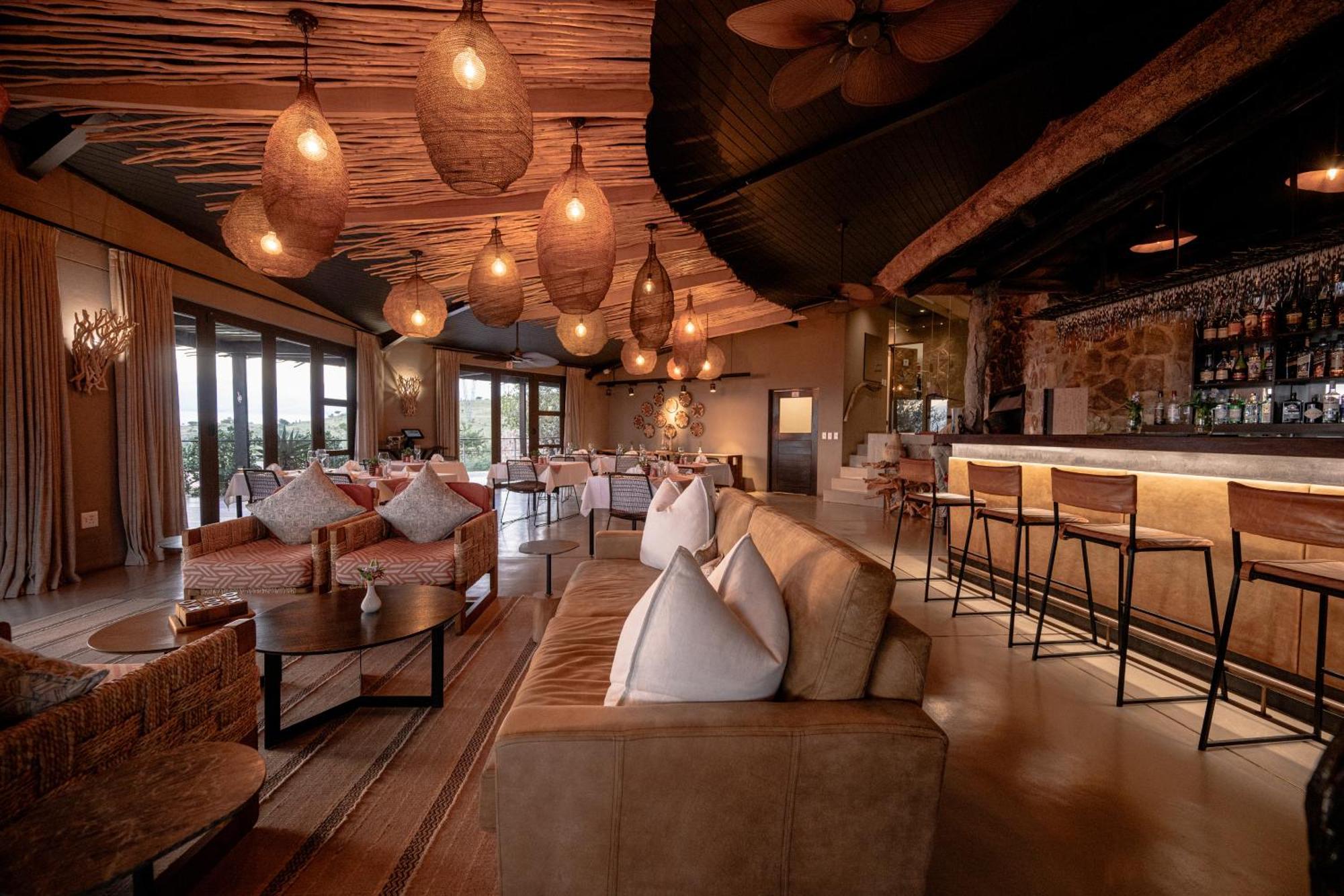 Zulu Rock Lodge - Babanango Game Reserve Ulundi Extérieur photo